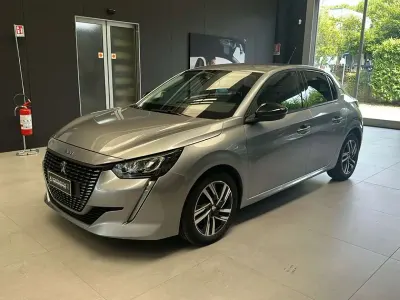Usata Peugeot 208 Allure 102 CV (75 kW) 2023 Grigio Utilitaria