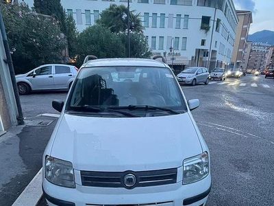 Bianco Usata 2012 Fiat Panda Utilitaria | 3500 € (Molto cara)