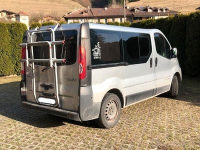 Usata Renault Trafic 115 CV (84 kW) 2008 Grigio Monovolume