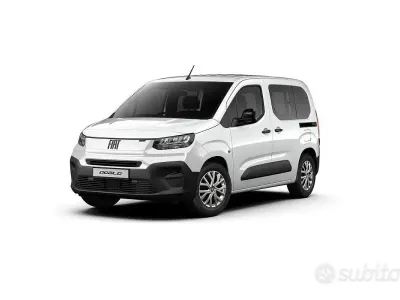 Nuova Fiat Doblò 130 CV (95 kW) 2026 Blu Monovolume