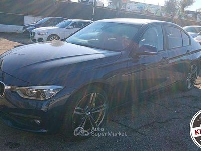 Usata BMW 320 Sport Line 190 CV (139 kW) 2018 Blu Berlina