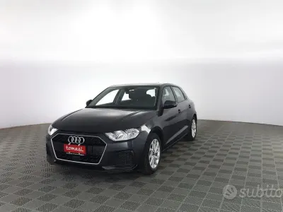 Gebraucht Audi A1 Admired 95 PS (69 kW) 2023 Grau SUV