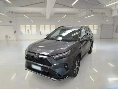 Usata Toyota RAV4 Hybrid 184 CV (135 kW) 2023 SUV