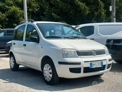 Usata Fiat Panda Dynamic 54 CV (39 kW) 2007 Bianco Utilitaria