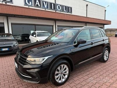 Usata VW Tiguan Life 150 CV (110 kW) 2021 Nero SUV
