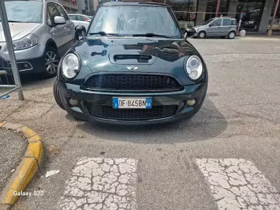 Usata Mini Cooper S Coupé 175 CV (128 kW) 2007 Verde Coupé