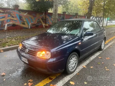 Usata VW Golf Cabriolet 101 CV (74 kW) 1999 Bluazzurro Cabrio