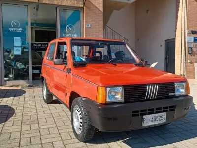 Usata Fiat 750 Young 34 CV (25 kW) 1989 Rosso Berlina