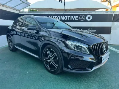 Käytetty Mercedes GLA220 Premium 177 HP (130 kW) 2016 Musta Katumaasturi