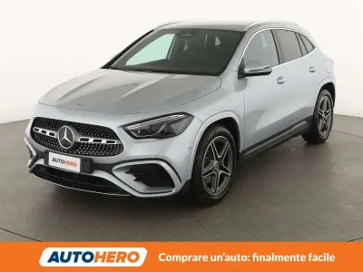 Usata Mercedes GLA200 AMG Line Premium 150 CV (110 kW) 2025 Argento SUV