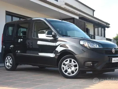 Usata Fiat Doblò Business 95 CV (69 kW) 2019 Nero Monovolume
