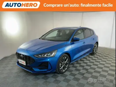 Usado Ford Focus ST-Line X 125 HP (91 kW) 2023 Azul Sedan