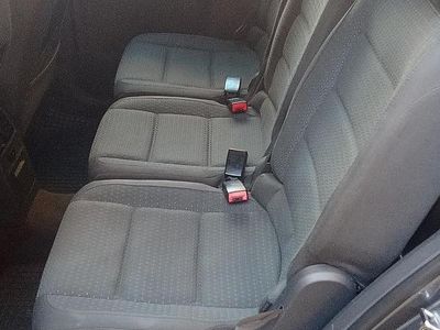 Usata VW Touran 2006 Grigio Monovolume