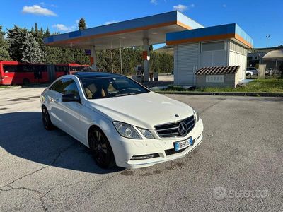 usata Mercedes E220 coupe