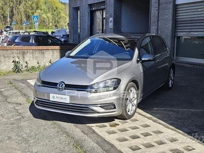 Usata VW Golf VII Highline 115 CV (84 kW) 2018 Grigio Utilitaria