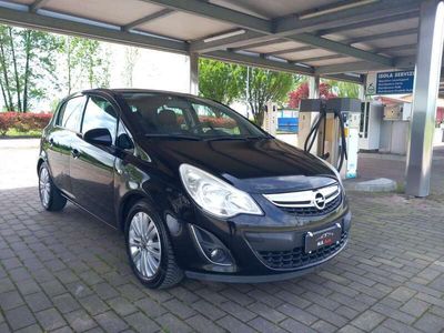 usata Opel Corsa 1.2 GPL-Tech Elective adatta a neopatentati