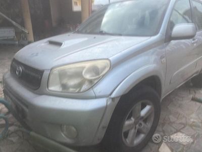 Usata Toyota RAV4 2006 Grigio SUV