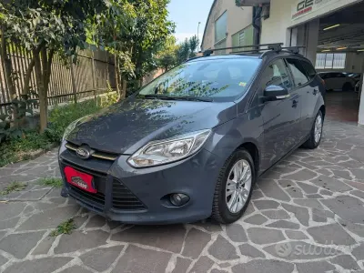 Usata Ford Focus Titanium 95 CV (69 kW) 2013 Grigio Station wagon