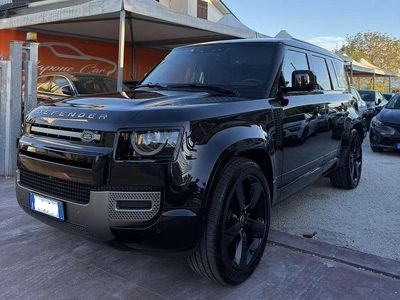 Usado Land Rover Defender SE Dynamic 249 CV (183 kW) 2024 Negro SUV