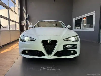 Brugt Alfa Romeo Giulia Super 150 HK (110 kW) 2016 Hvid Sedan