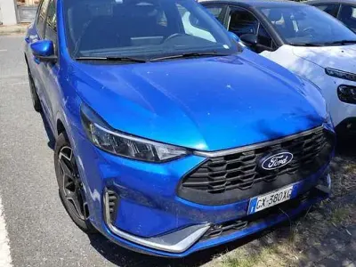 Usata Ford Kuga Active 151 CV (111 kW) 2025 Blu/azzurro SUV