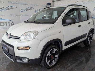 Usata Fiat Panda 4x4 S 95 CV (69 kW) 2018 Bianco(met.) Utilitaria