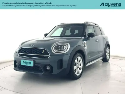 Usata Mini Cooper S Countryman Business 220 CV (161 kW) 2022 Sage green SUV