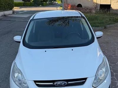 Begagnad Ford C-MAX Titanium 115 HK (84 kW) 2013 Vit Minibuss