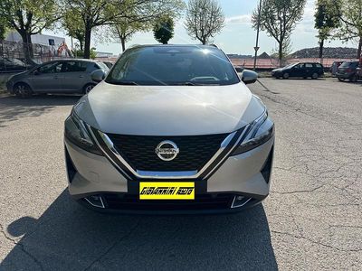Używany Nissan Qashqai Acenta 157 KM (115 kW) 2022 Szary SUV