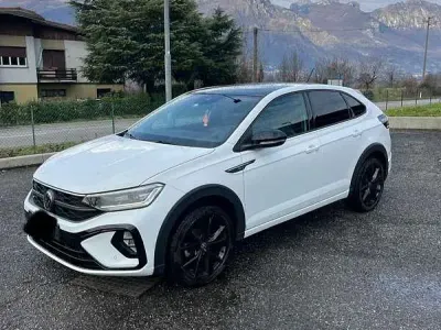 Usata VW Taigo R-line 150 CV (110 kW) 2023 Bianco SUV