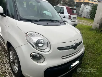 Usata Fiat 500L Living 95 CV (69 kW) 2016 Bianco Monovolume
