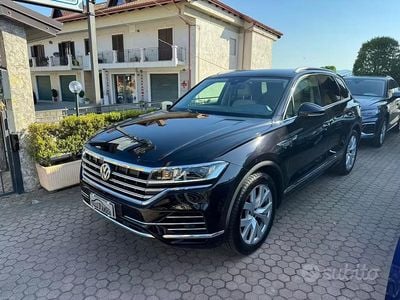 Begagnad VW Touareg Advance 231 HK (169 kW) 2019 Svart SUV