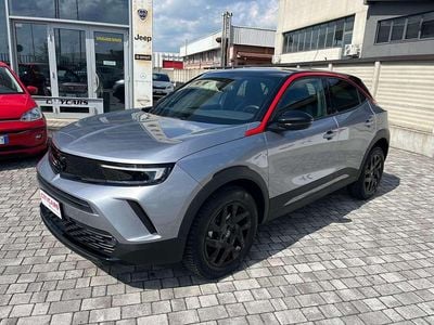 Usata Opel Mokka GS Line 131 CV (96 kW) 2022 Grigio SUV