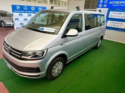 Usata VW Caravelle 150 CV (110 kW) 2018 Argento Furgone