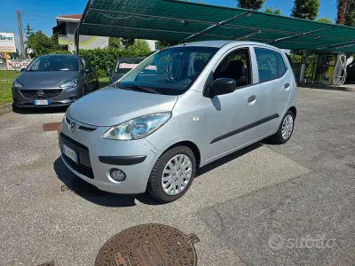 Usata Hyundai i10 64 CV (47 kW) 2009 Grigio Utilitaria
