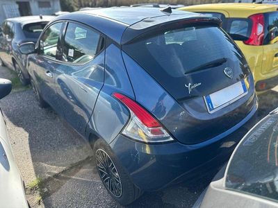 Usata Lancia Ypsilon Silver 70 CV (51 kW) 2023 Blu Utilitaria