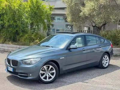 Usata BMW 530 Gran Turismo 245 CV (180 kW) 2009 Blu Berlina