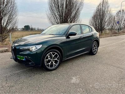 Usata Alfa Romeo Stelvio Veloce 190 CV (139 kW) 2021 Verde SUV