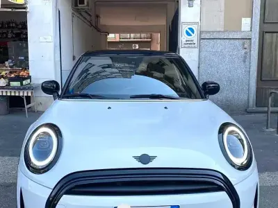Usata Mini Cooper 136 CV (100 kW) 2024 Bianco Utilitaria
