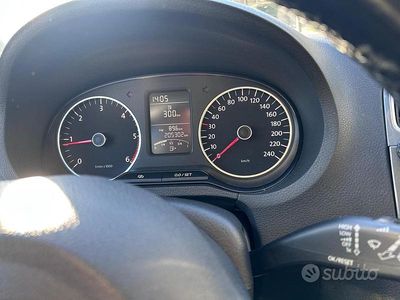 Begagnad VW Polo 90 HK (66 kW) 2009 Grå Sedan