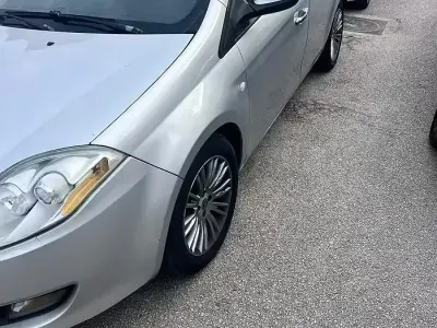 Usata Fiat Bravo 90 CV (66 kW) 2008 Utilitaria