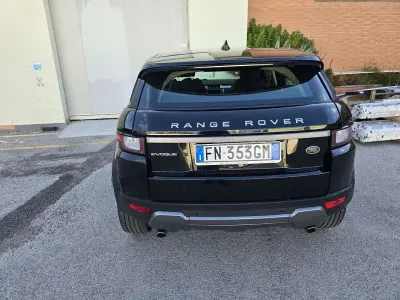 Usata Land Rover Range Rover evoque 150 CV (110 kW) 2014 SUV