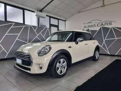 Usata Mini One D Business 95 CV (69 kW) 2015 Other Utilitaria