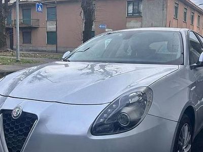Usata Alfa Romeo Giulietta Super 120 CV (88 kW) 2017 Grigio Berlina