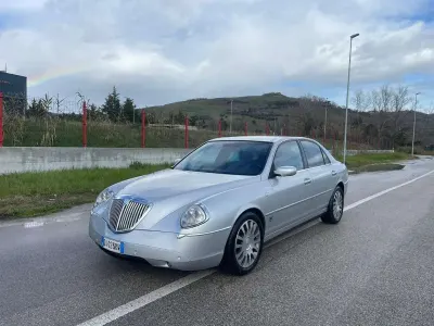 Usata Lancia Thesis