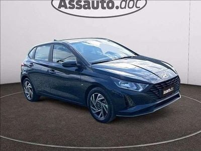 Usata Hyundai i20 101 CV (74 kW) 2025 Grigio metallizzato Utilitaria