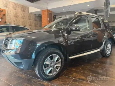 Usata Dacia Duster Ambiance 114 CV (83 kW) 2017 Nero SUV