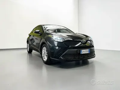 Usata Toyota C-HR Business Edition 98 CV (72 kW) 2022 Nero SUV