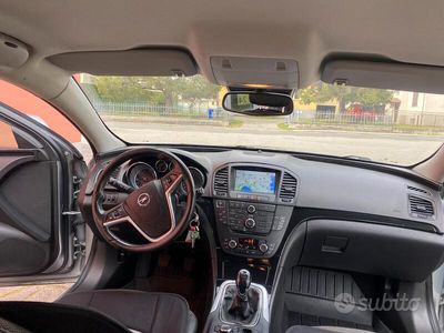 Usata Opel Insignia 194 CV (142 kW) 2013 Grigio Station wagon