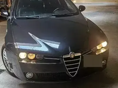 Usata Alfa Romeo 159 170 CV (125 kW) 2011 Nero Station wagon